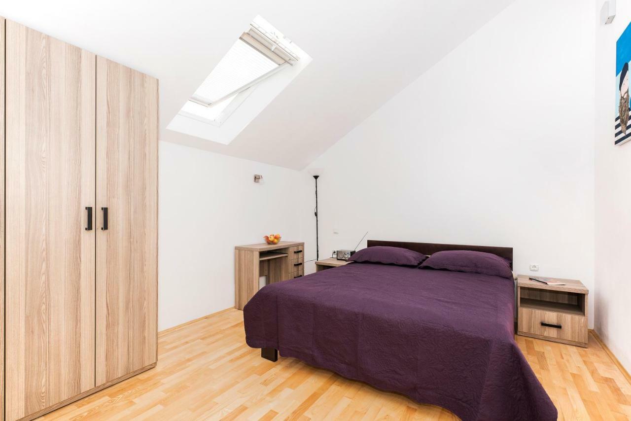 Apartman Kurika 시베니크 외부 사진